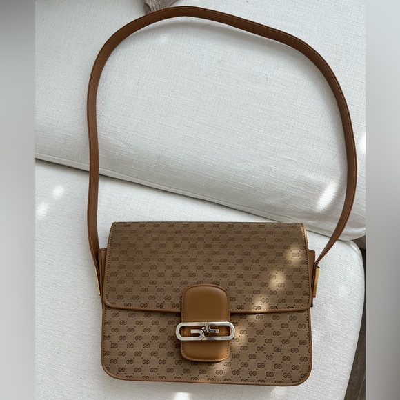 Bag - Picture 1 of 3